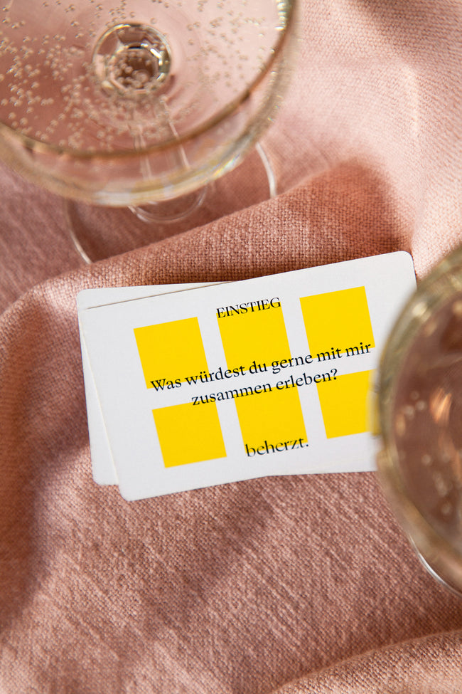 Kartenset "90 Fragen, die verbinden"