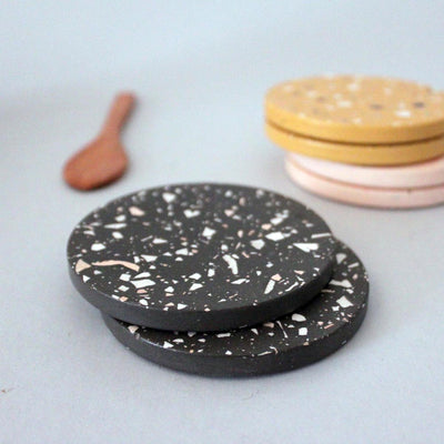 2 Untersetzer, Schwarz