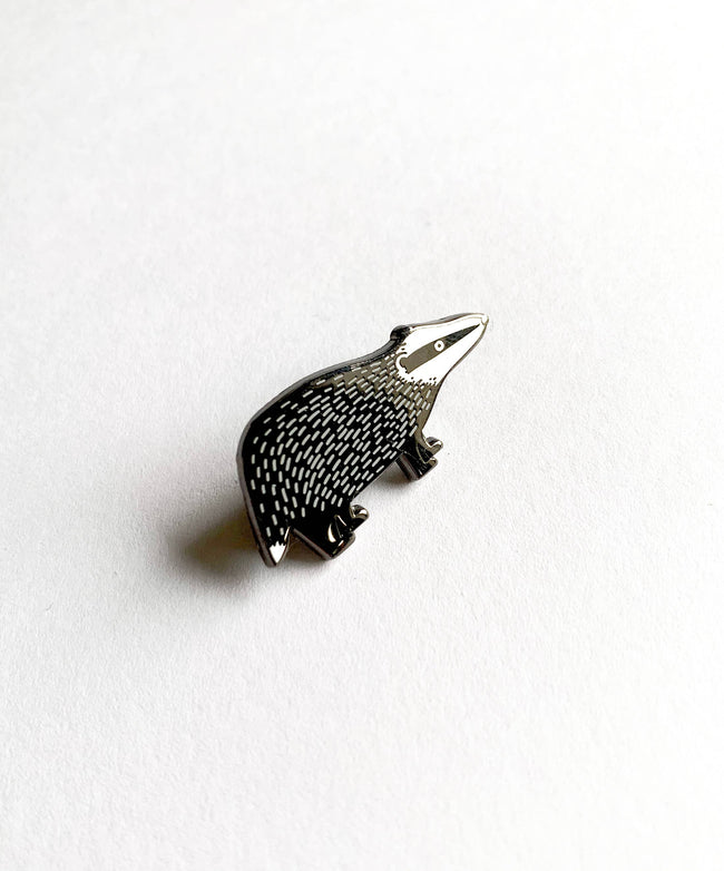 Pin "Dachs" Emaille