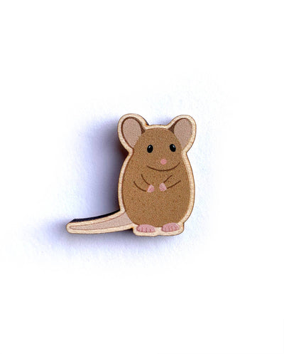Pin "Braune Maus" Holz
