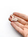 Pin "Reh" Emaille
