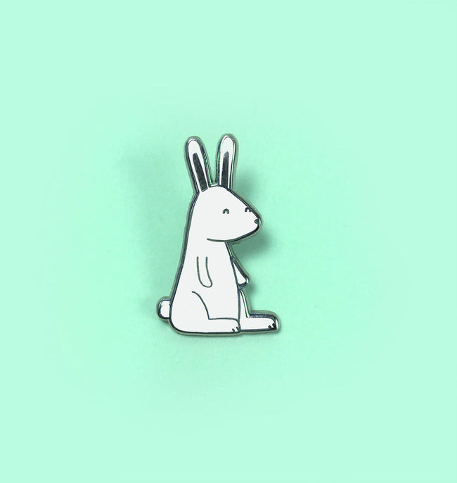 Pin "White Rabbit" Emaille